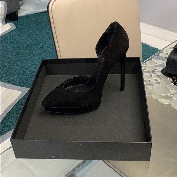 YSL Pumps - Picture 3 of 8